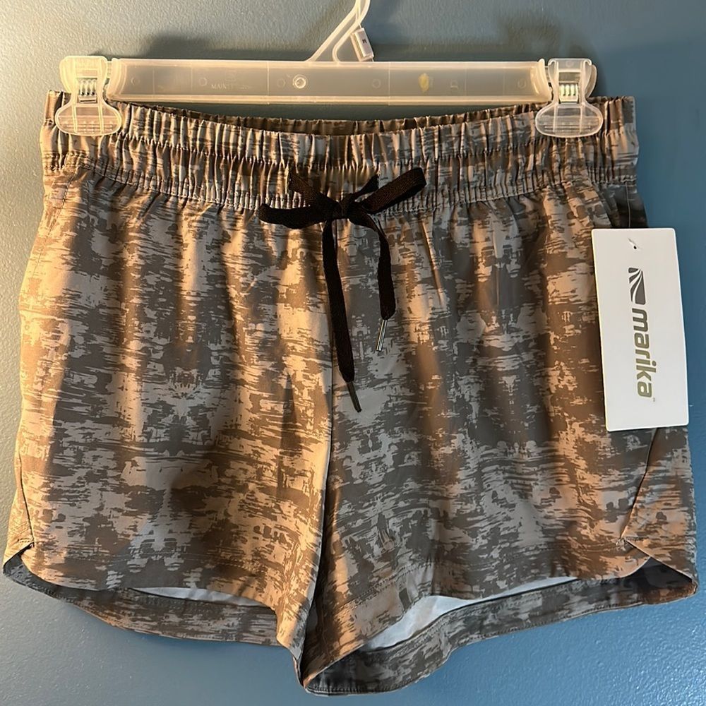 Marika Women’s Running Shorts Size M